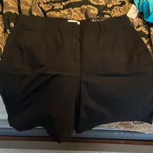 Kim Roger’s Women Short